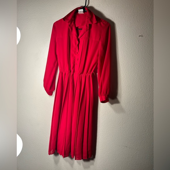 Vintage 70s or 80s fushia pleated dress with elastic waistband size 4 - Picture 3 of 10